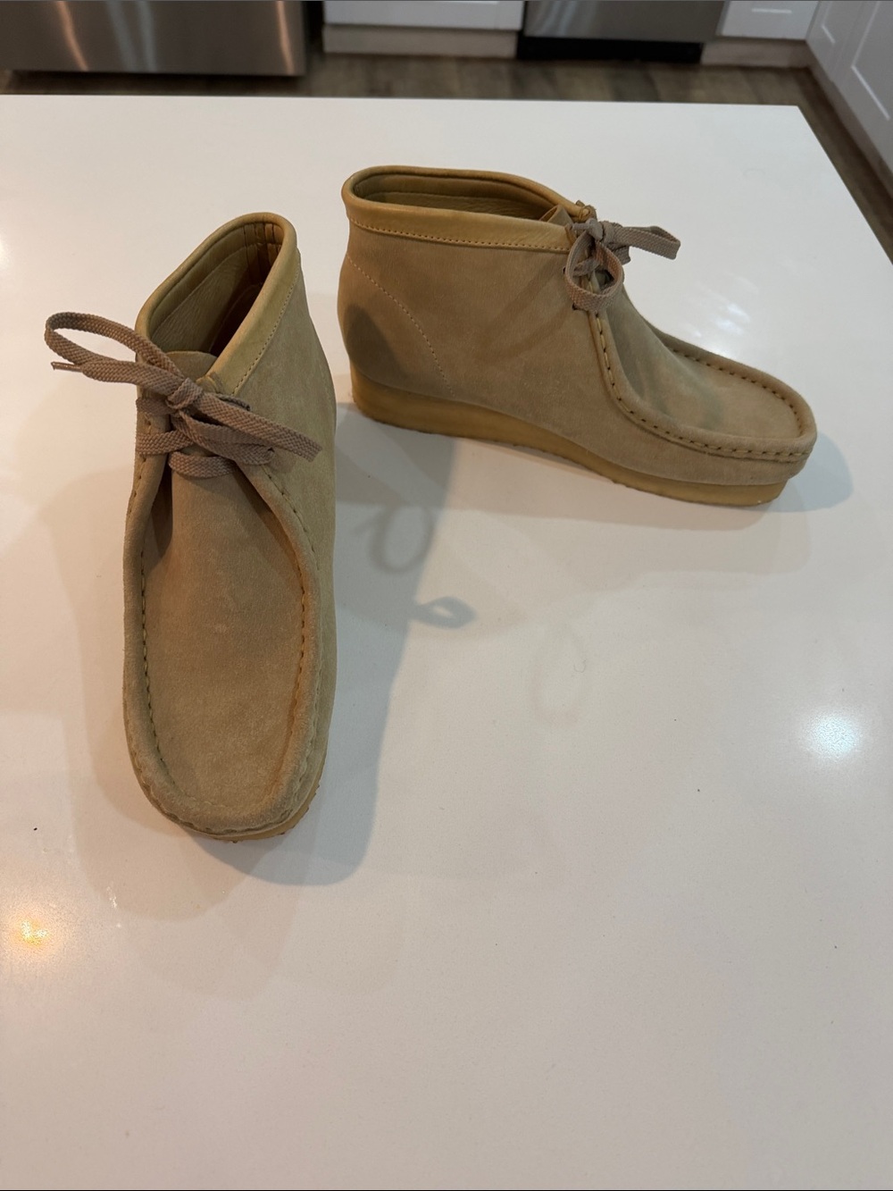 Clarks Beige Suede “Wallabees” 🥾 boots 🆕 vintage